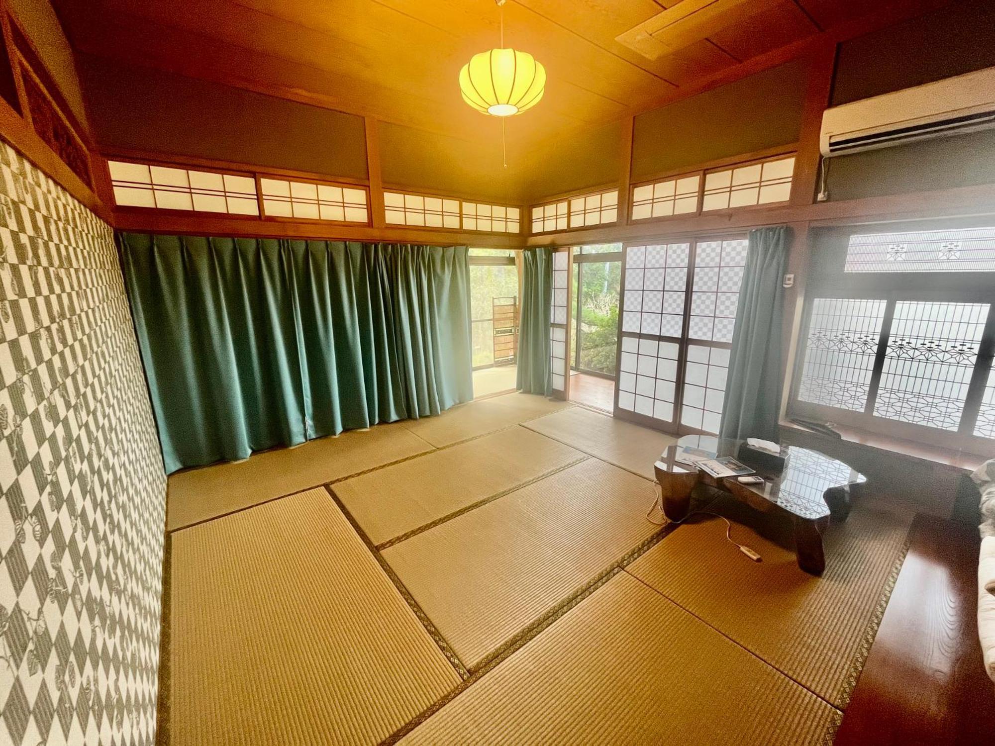 Apartamento みやうら御殿 Imabari Railway Station Exterior foto